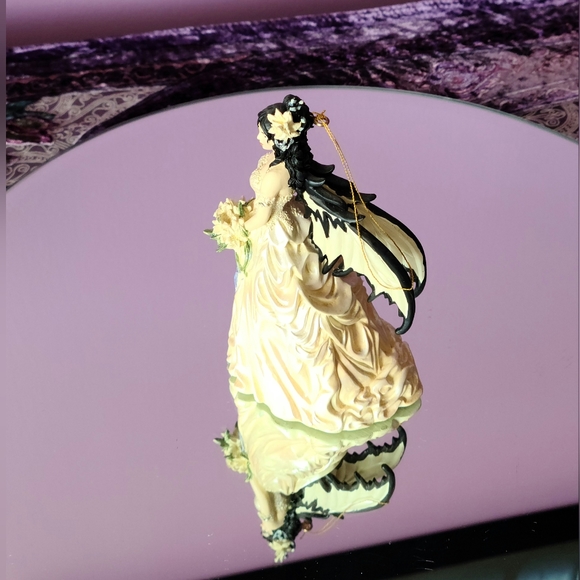 👰🤵Nene Thomas Bride & Groom Fairy Figurines NIB - Picture 7 of 13